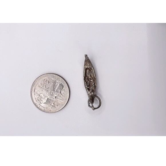 Vintage Venetian Gondola Souvenir Charm (Unmarked Silver) - Picture 8 of 8